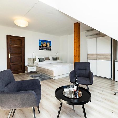 Dobo Vendeghaz Hotel Егер Екстериор снимка